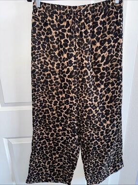 Active USA Leopard-Print Wide Leg Pants in Black & Tan